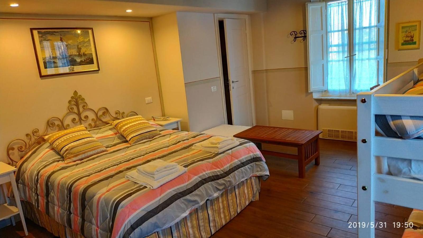 Bed and Breakfast Le Rondini Di San Donato Лукка Номер фото