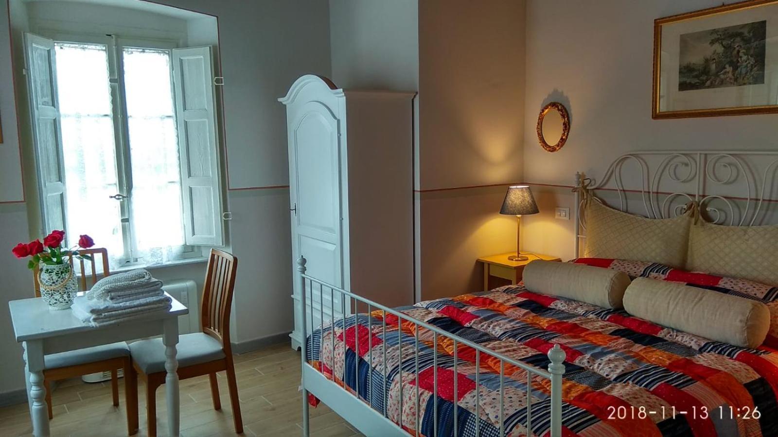 Bed and Breakfast Le Rondini Di San Donato Лукка Номер фото